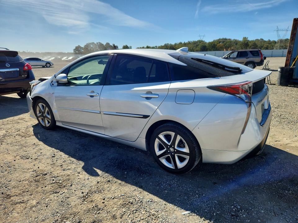 Photo 2 from auction – 2016 TOYOTA PRIUS with VIN JTDKBRFU8G3014187