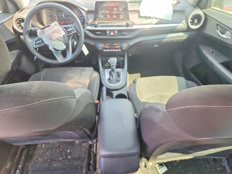 Photo 8 from auction – 2019 KIA FORTE with VIN 3KPF24AD5KE125986