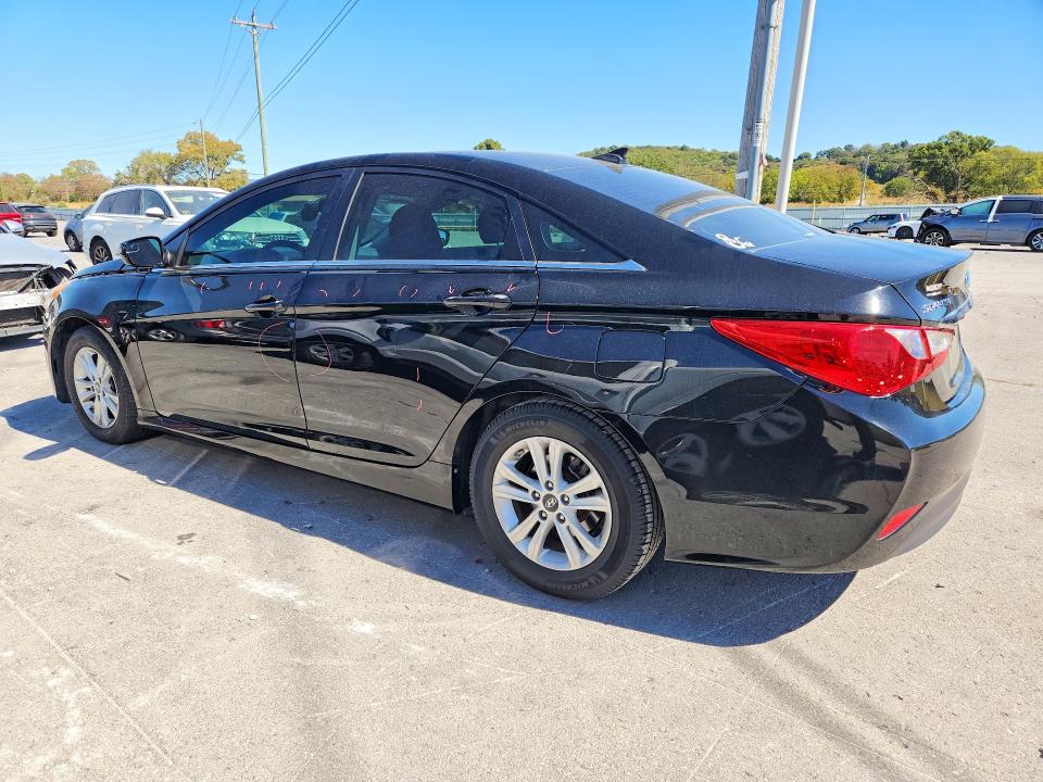Снимка 2 от търг – 2014 HYUNDAI SONATA с VIN 5NPEB4AC9EH893408