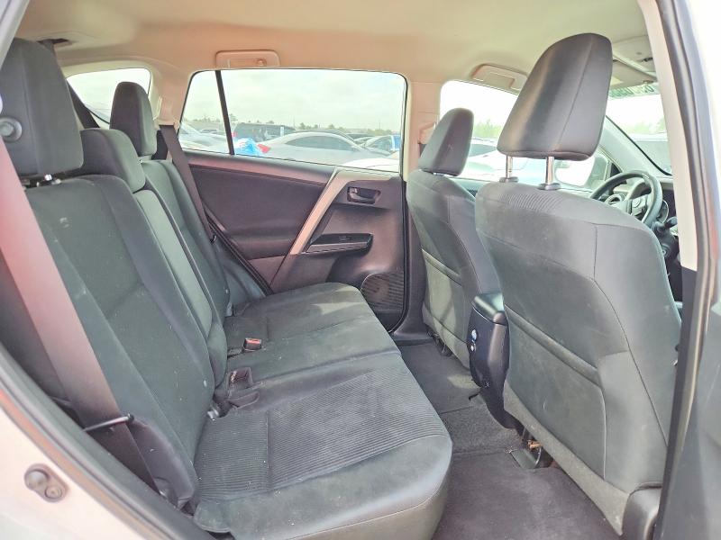 Photo 10 from auction – 2017 TOYOTA RAV4 with VIN 2T3ZFREV9HW317863