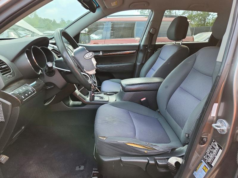 Photo 7 from auction – 2013 KIA SORENTO with VIN 5XYKTCA60DG335599
