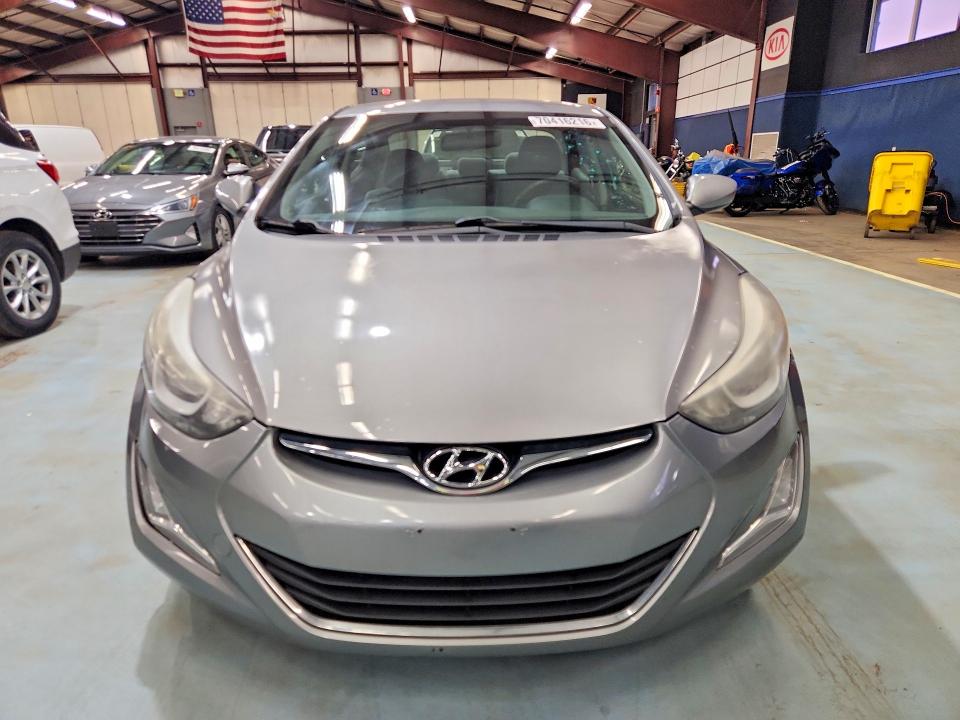 Photo 5 from auction – 2015 HYUNDAI ELANTRA with VIN KMHDH4AE8FU322720