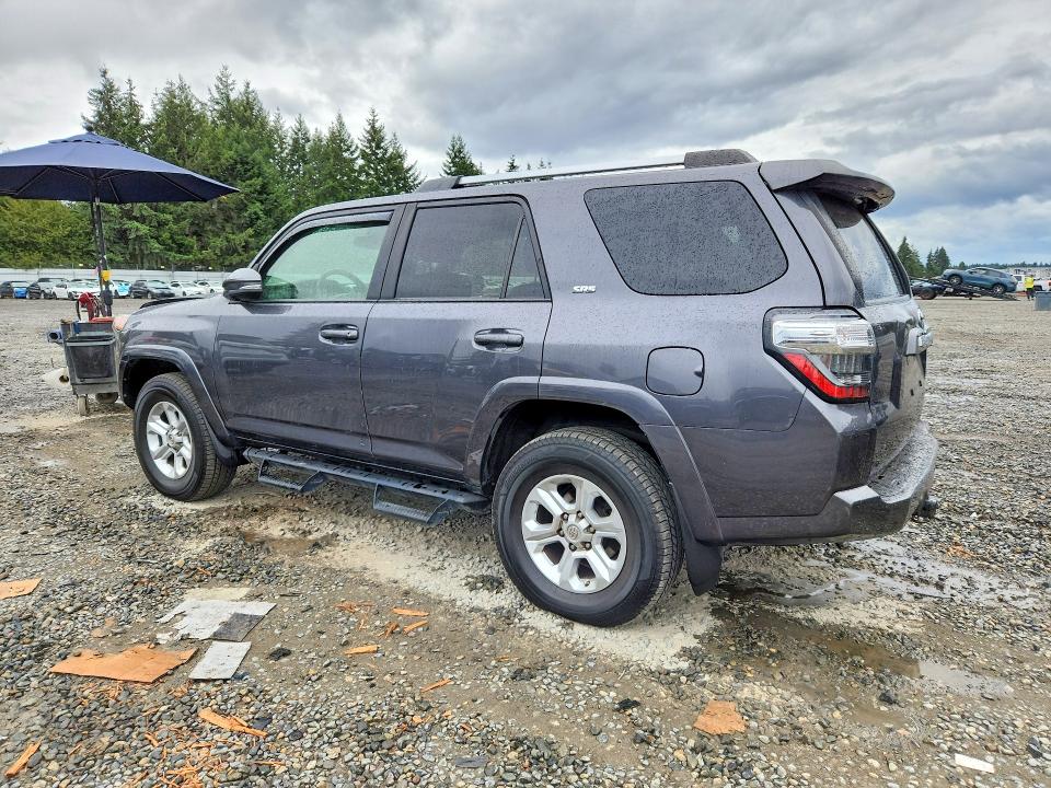 Photo 2 from auction – 2020 TOYOTA 4RUNNER with VIN JTEBU5JRXL5816868