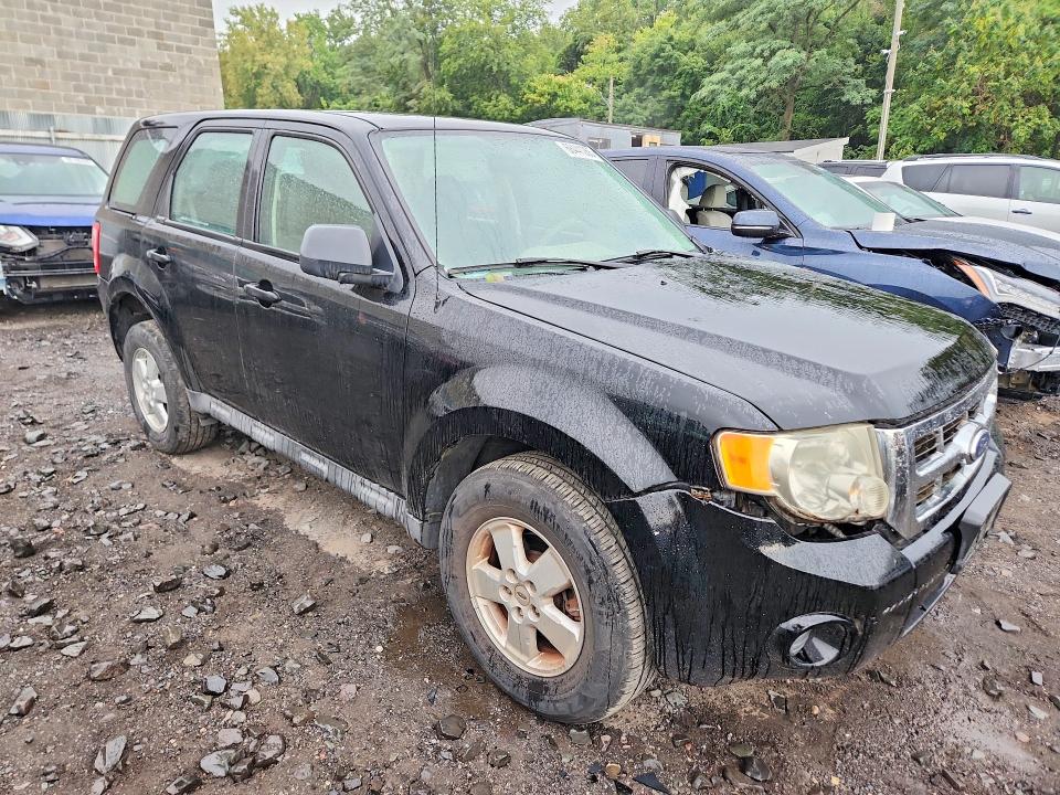 صورة رقم 4 من المزاد - 2010 FORD ESCAPE مع VIN 1FMCU9C74AKB41878