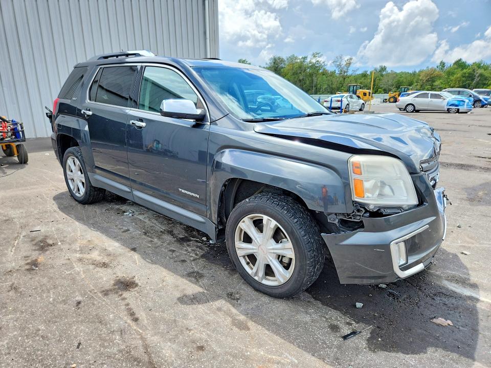 Снимка 4 от търг – 2017 GMC TERRAIN с VIN 2GKFLUEK7H6329451