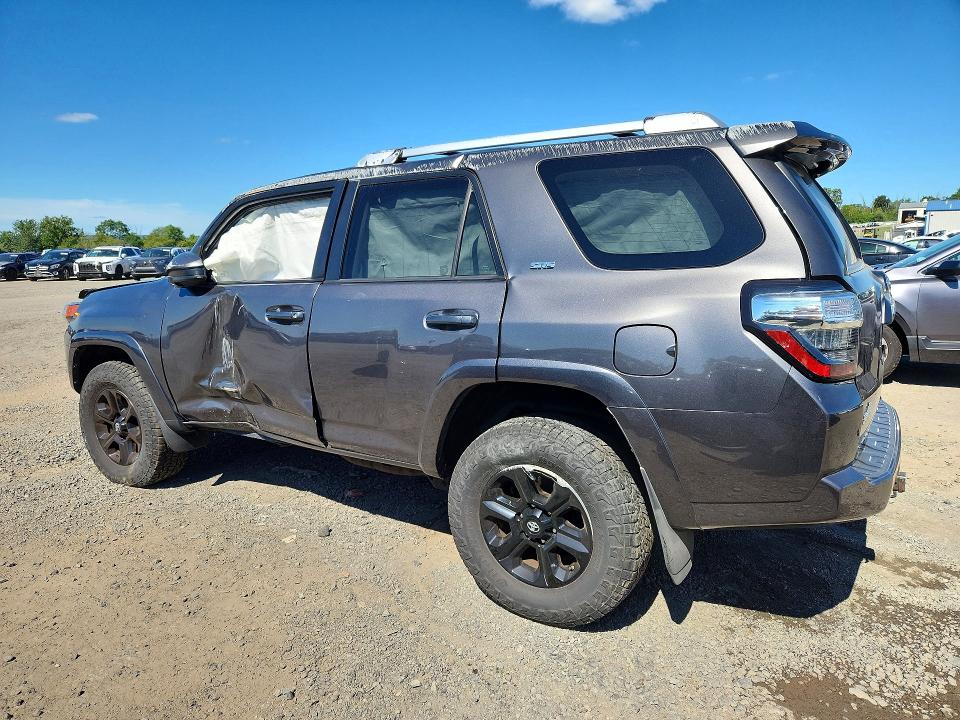 Photo 2 from auction – 2016 TOYOTA 4RUNNER with VIN JTEBU5JRXG5291302