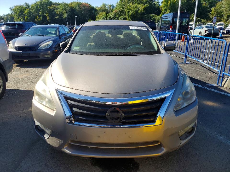 Zdjęcie 5 z aukcji – 2013 NISSAN ALTIMA z VIN 1N4AL3AP9DN432626