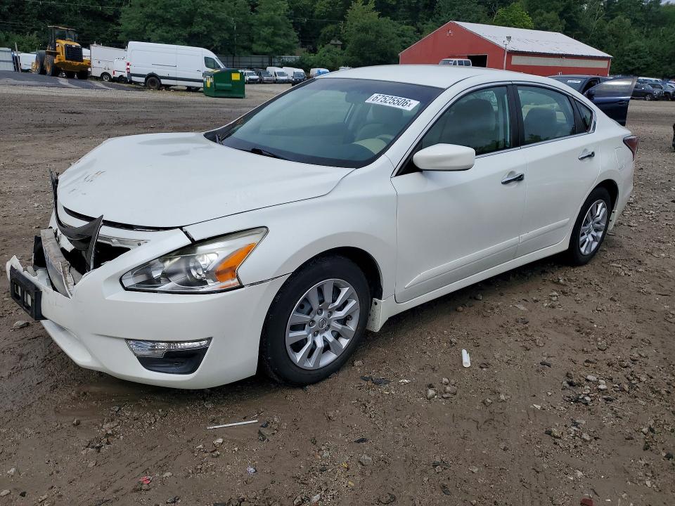 NISSAN ALTIMA 2015 with VIN 1N4AL3AP9FN307709 - Photo from auction
