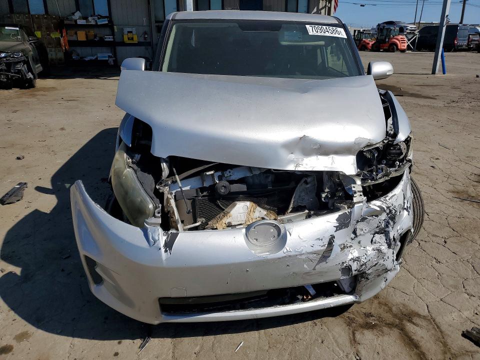 Снимка 5 от търг – 2012 TOYOTA SCION XB с VIN JTLZE4FE3CJ013525