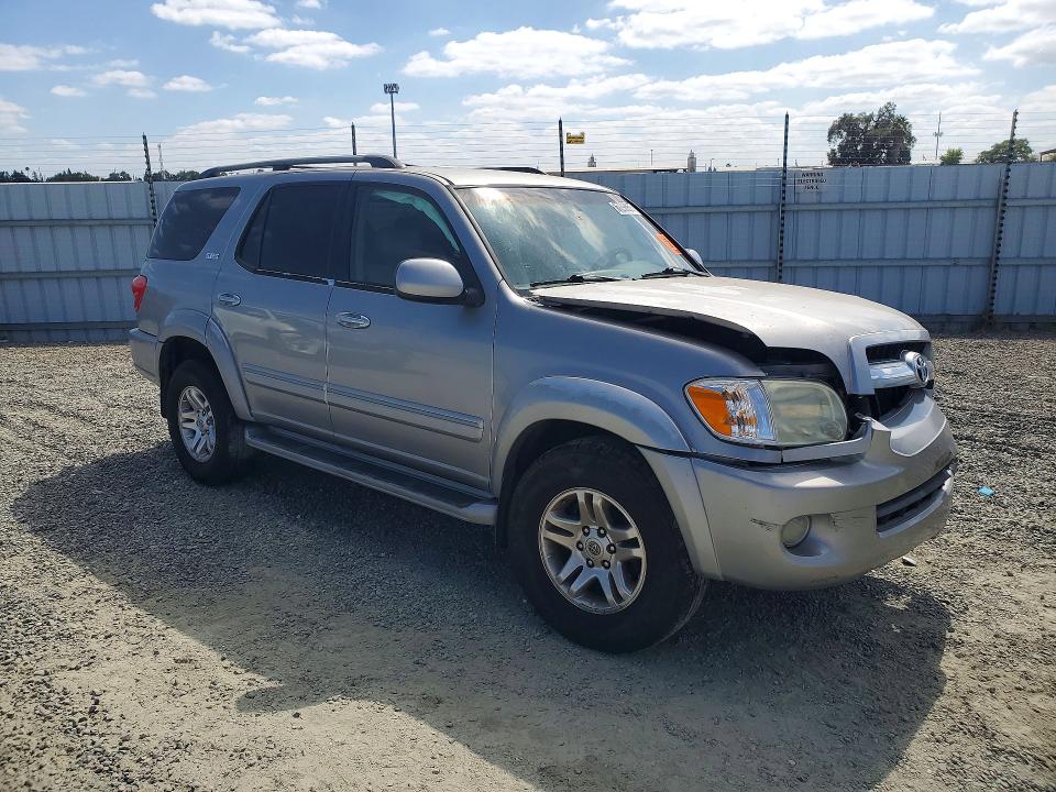 Photo 4 from auction – 2005 TOYOTA SEQUOIA with VIN 5TDZT34A45S243284