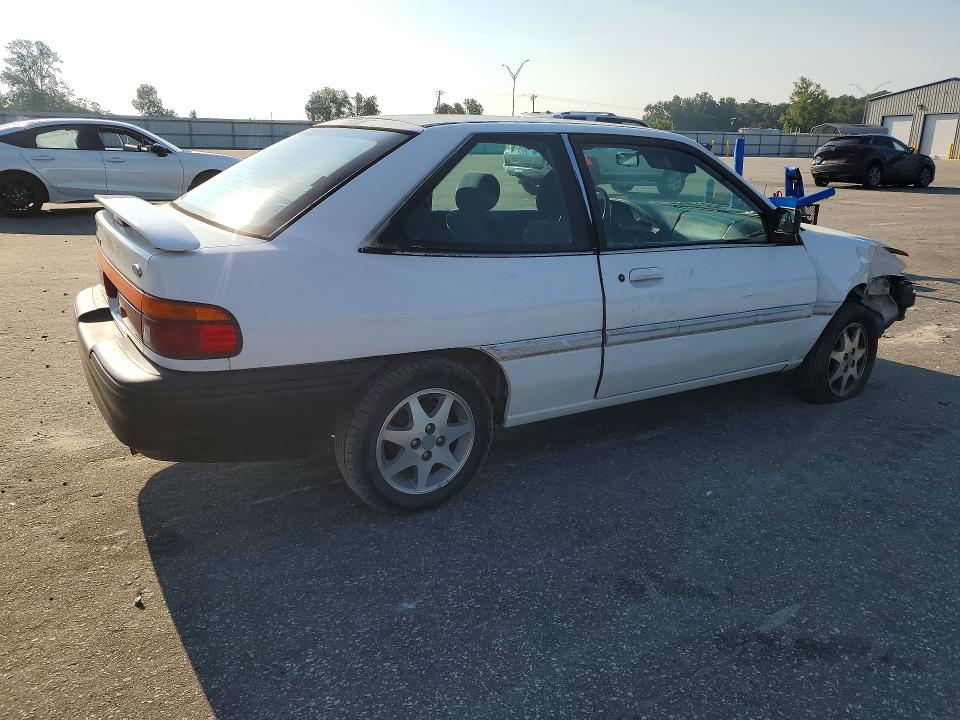 Zdjęcie 3 z aukcji – 1996 FORD ESCORT z VIN 3FASP11J0TR142439