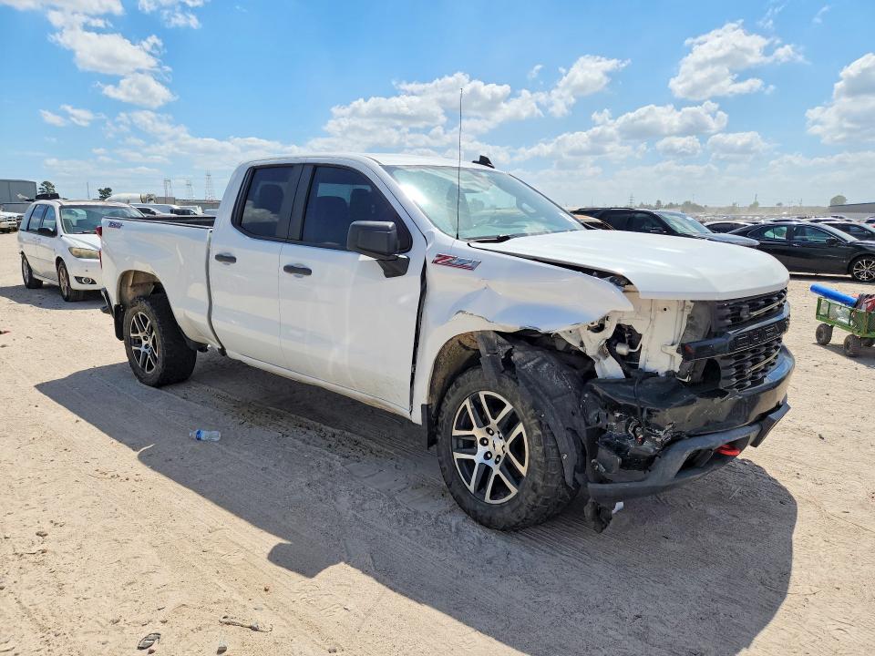 Photo 4 from auction – 2020 CHEVROLET SILVERADO with VIN 1GCRYCEF6LZ203411
