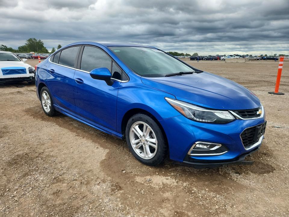 Photo 4 from auction – 2017 CHEVROLET CRUZE with VIN 1G1BE5SM8H7124262