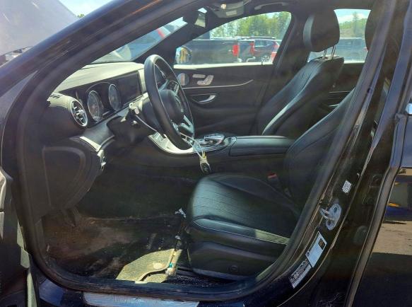 Photo 7 from auction – 2019 MERCEDES-BENZ E with VIN WDDZF4KB7KA662849