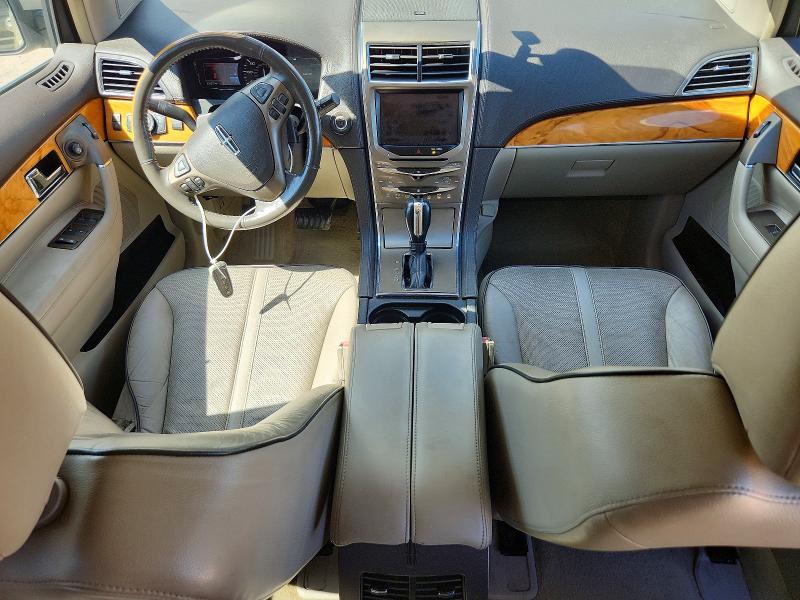 Photo 8 from auction – 2011 LINCOLN MKX with VIN 2LMDJ8JK5BBJ30953