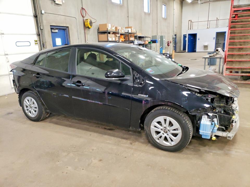 Photo 4 from auction – 2017 TOYOTA PRIUS with VIN JTDKBRFU2H3037885