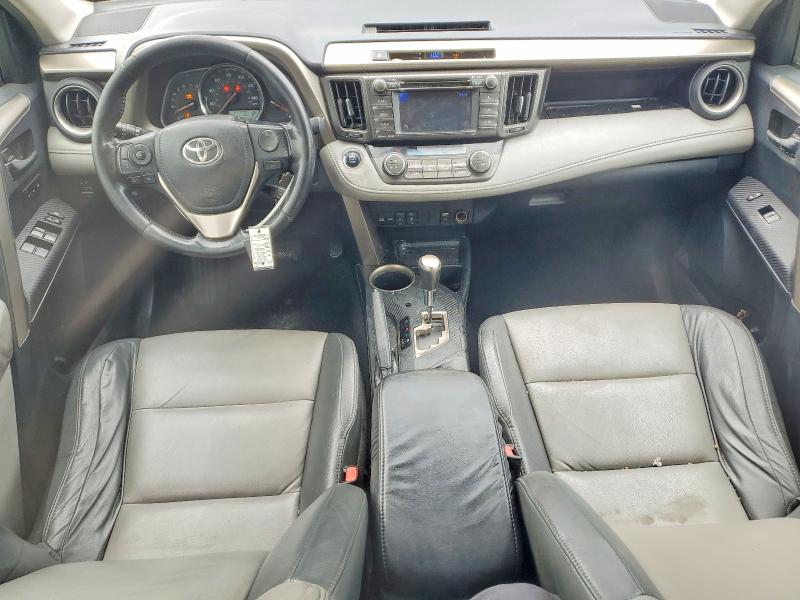 Photo 8 from auction – 2013 TOYOTA RAV4 with VIN 2T3DFREV7DW124888