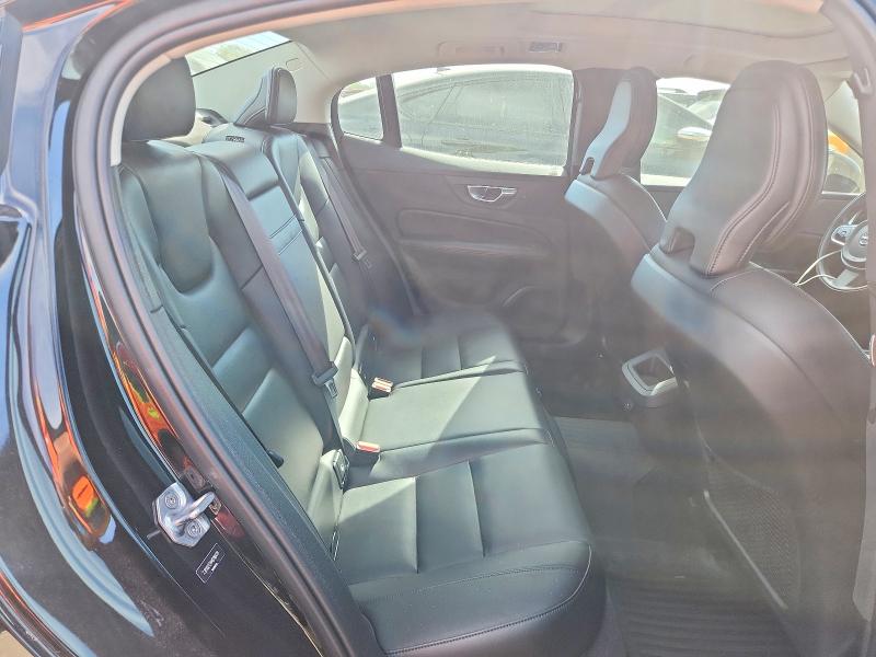 Photo 10 from auction – 2021 VOLVO S60 with VIN 7JR102TZ4MG118478