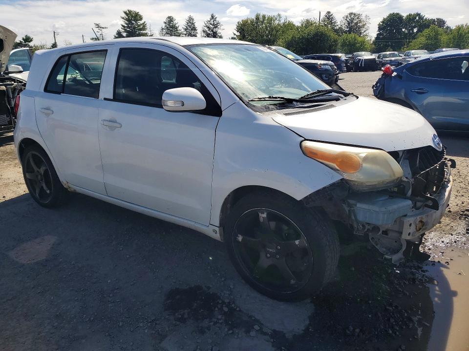Photo 4 from auction – 2008 SCION XD with VIN JTKKU10448J000698