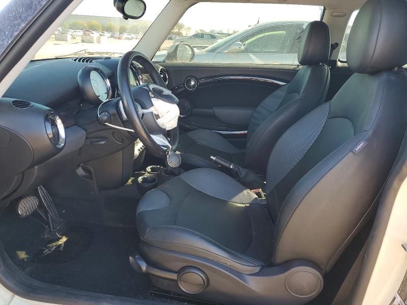 Photo 7 from auction – 2009 MINI COOPER with VIN WMWMF73509TW83455