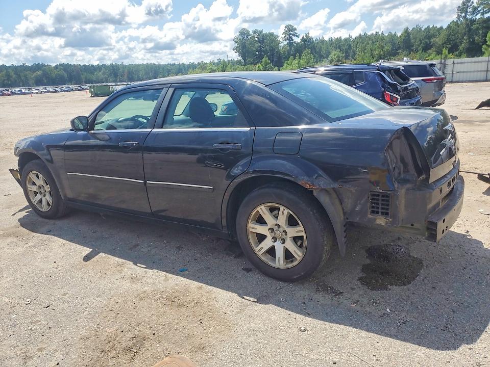 Photo 2 from auction – 2007 CHRYSLER 300 with VIN 2C3LA43R97H892674