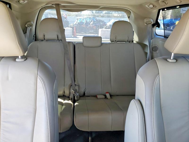 Photo 10 from auction – 2014 TOYOTA SIENNA with VIN 5TDYK3DC7ES437940
