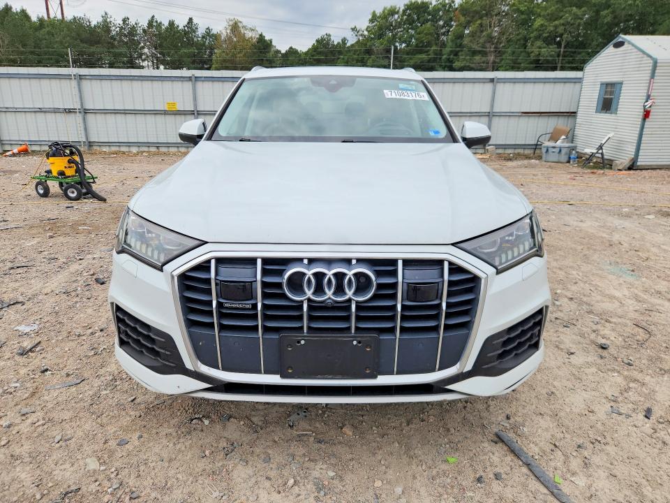 Фото 5 с аукциона – 2020 AUDI Q7 с VIN WA1VXAF74LD002837