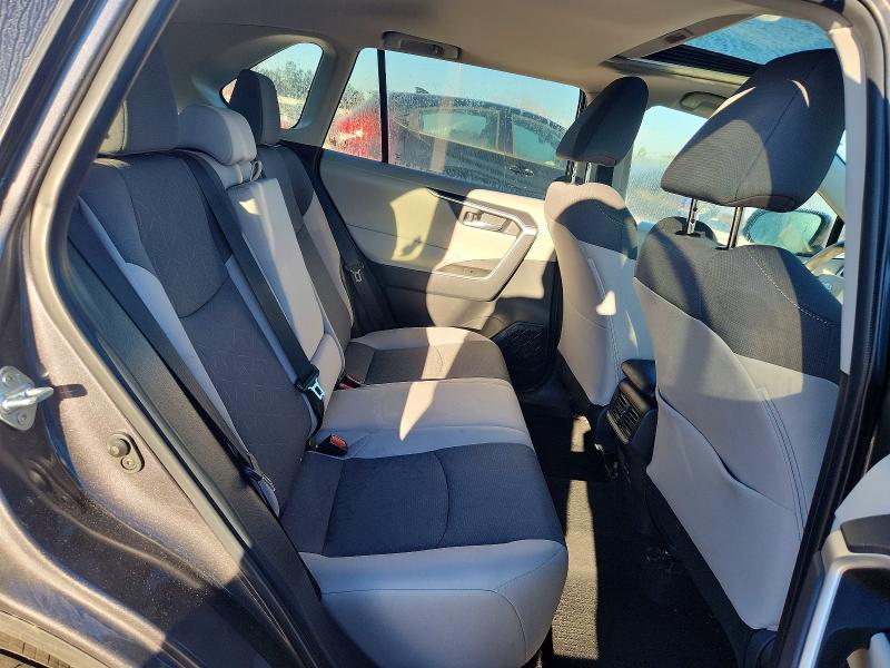 Photo 11 from auction – 2025 TOYOTA RAV4 with VIN 2T3W1RFV1SC305604