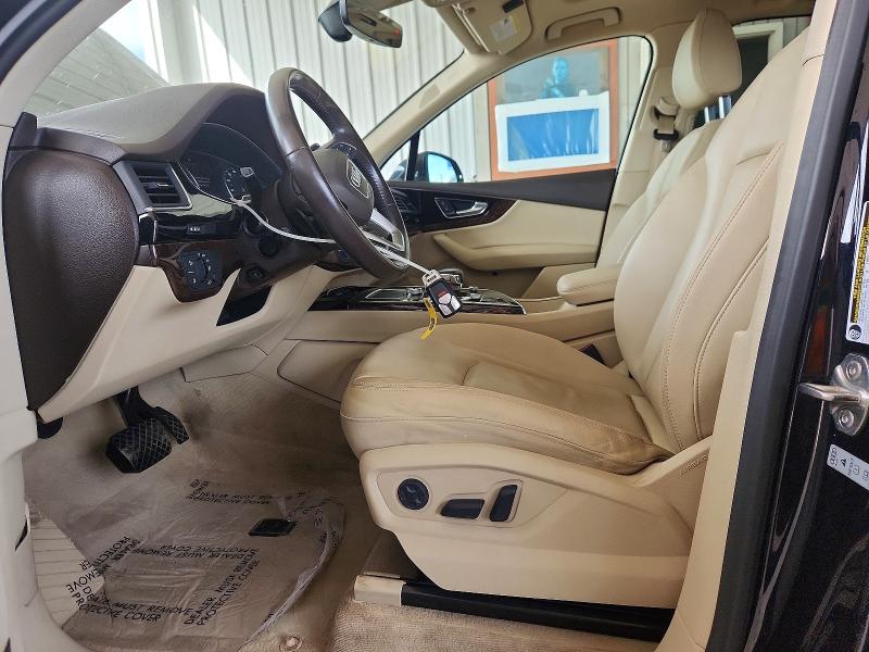 Фото 7 с аукциона – 2018 AUDI Q7 с VIN WA1LAAF77JD000506