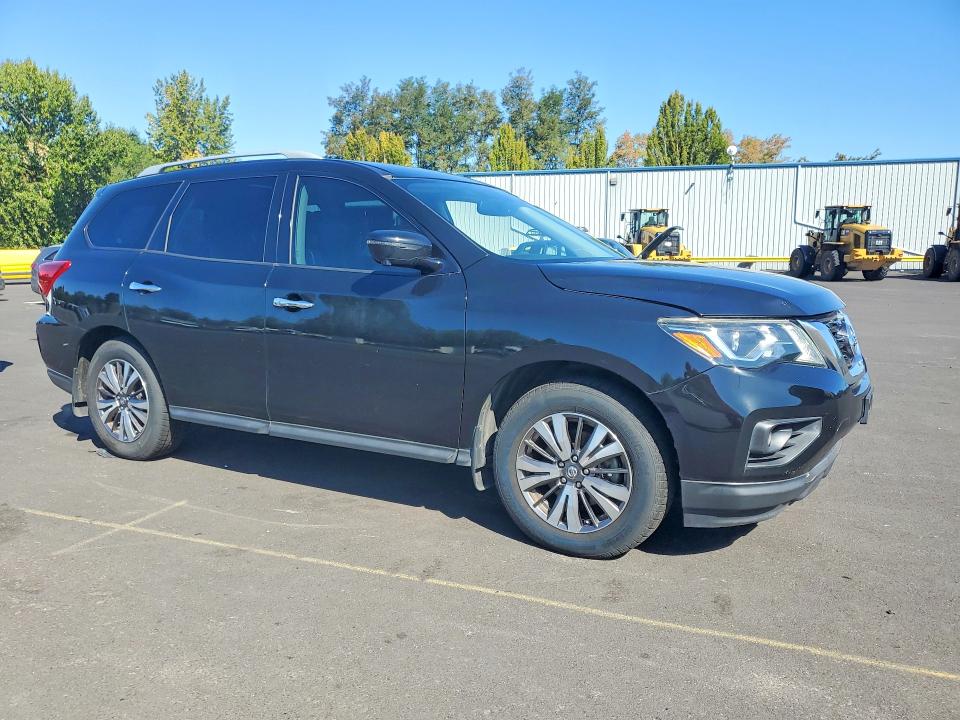 Photo 4 from auction – 2017 NISSAN PATHFINDER with VIN 5N1DR2MM4HC605886