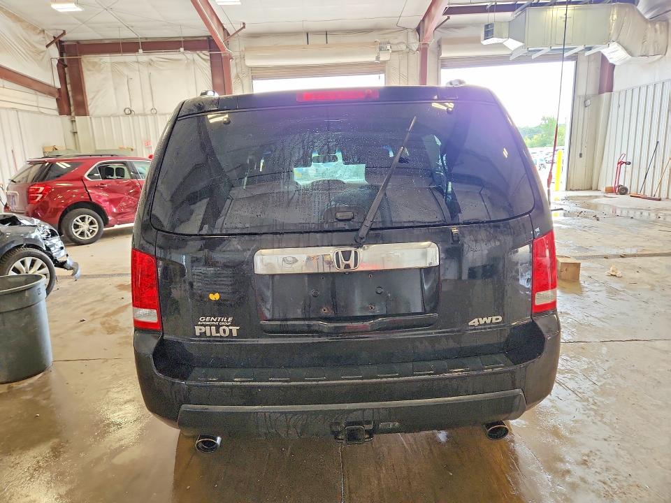 Photo 6 from auction – 2011 HONDA PILOT with VIN 5FNYF4H77BB069699