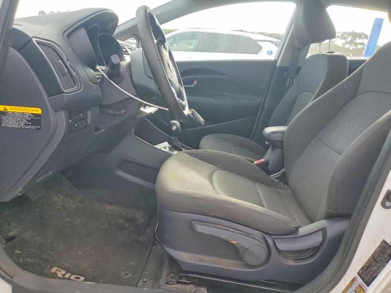 Photo 7 from auction – 2016 KIA RIO with VIN KNADN4A3XG6569204