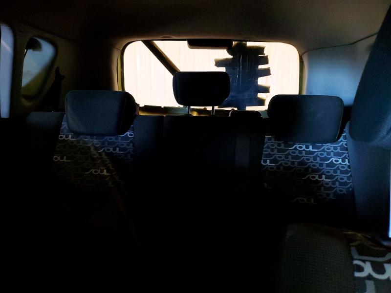 Photo 10 from auction – 2010 KIA SOUL with VIN KNDJT2A28A7039421