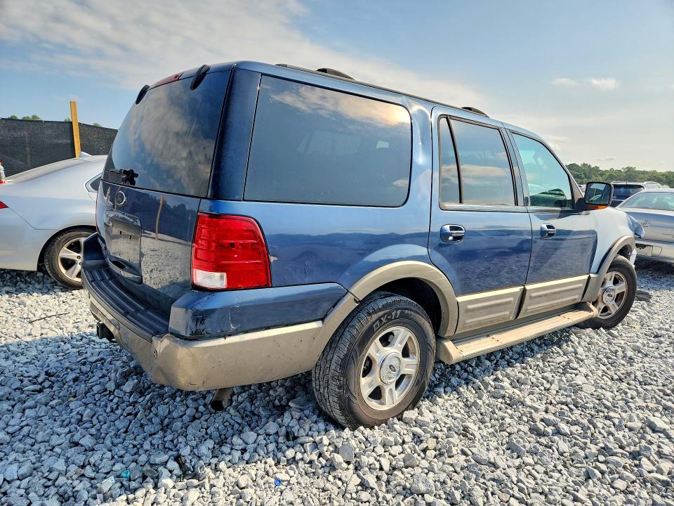 Photo 3 from auction – 2004 FORD EXPEDITION with VIN 1FMFU17L04LB25715