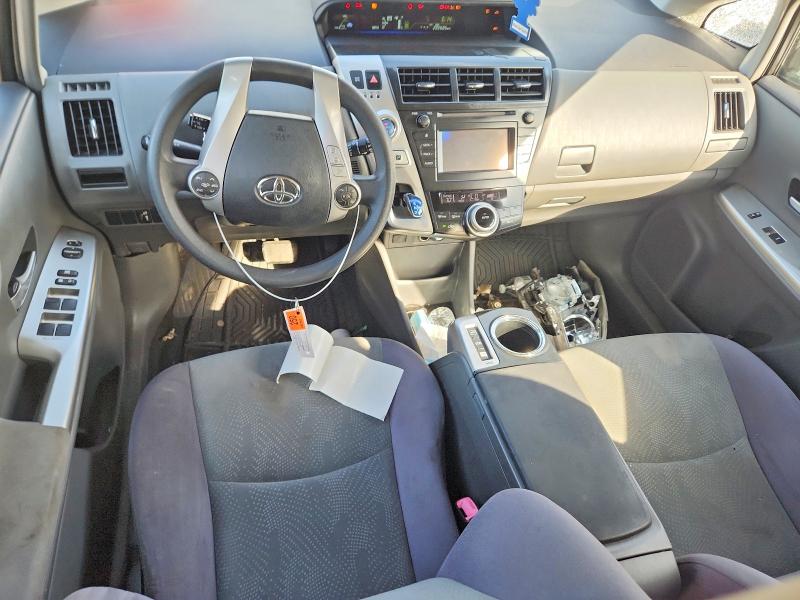 Photo 8 from auction – 2012 TOYOTA PRIUS V with VIN JTDZN3EU9C3027223