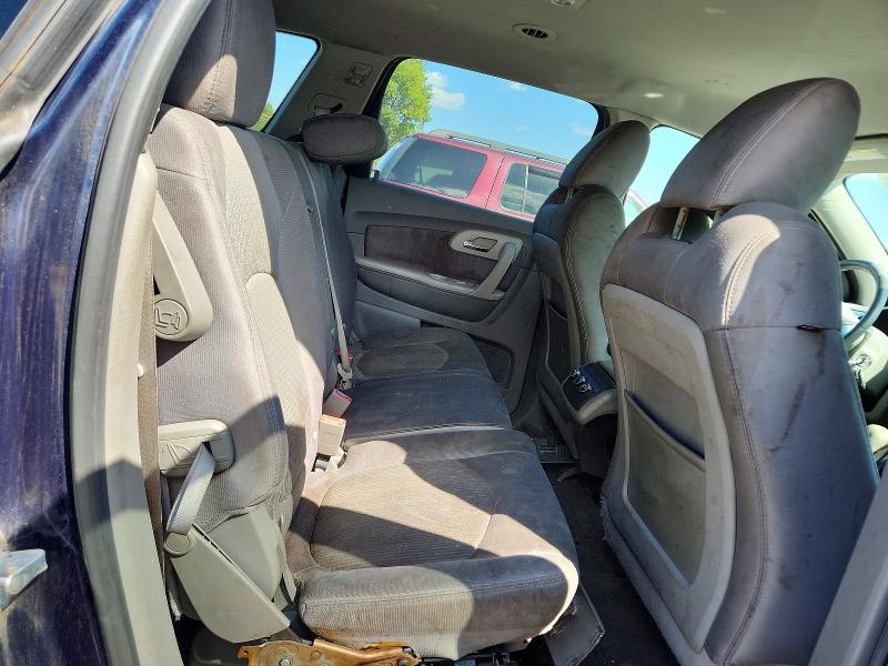 Photo 11 from auction – 2011 CHEVROLET TRAVERSE with VIN 1GNKVFED2BJ164038