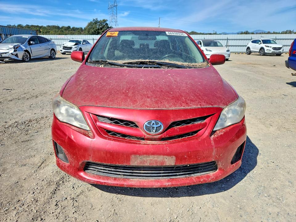 Photo 5 from auction – 2011 TOYOTA COROLLA with VIN 2T1BU4EE3BC542713