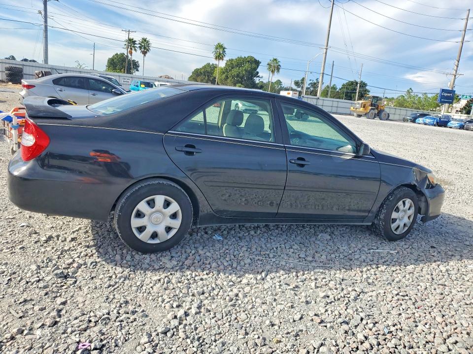 Снимка 3 от търг – 2002 TOYOTA CAMRY с VIN 4T1BE32K52U024442