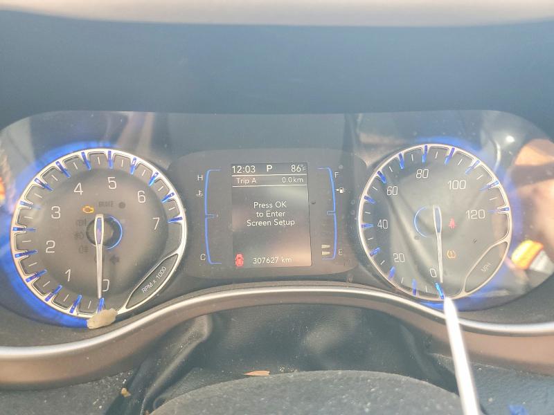 Photo 9 from auction – 2018 CHRYSLER PACIFICA with VIN 2C4RC1BG1JR142900