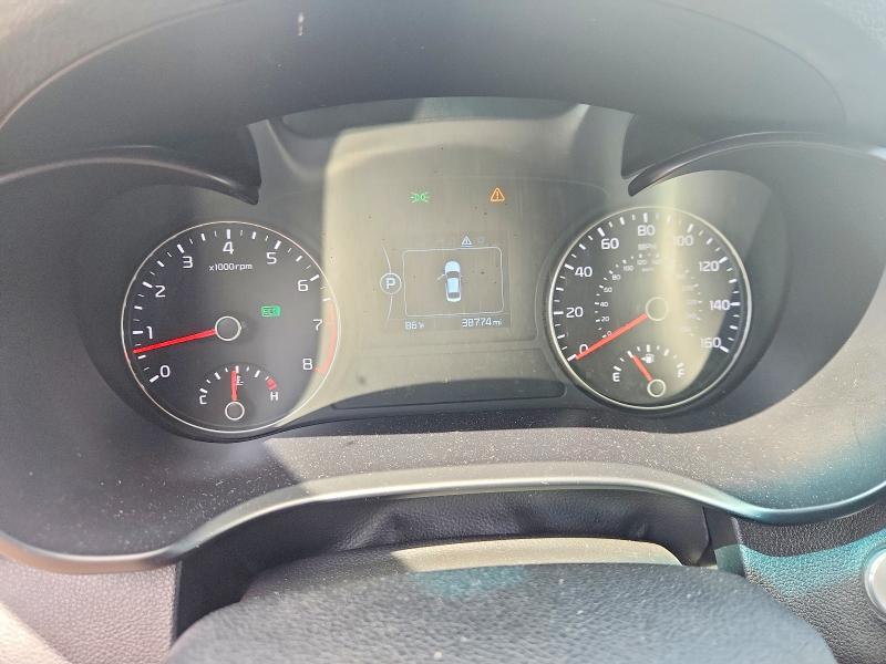 Photo 9 from auction – 2016 KIA OPTIMA with VIN 5XXGU4L30GG010035