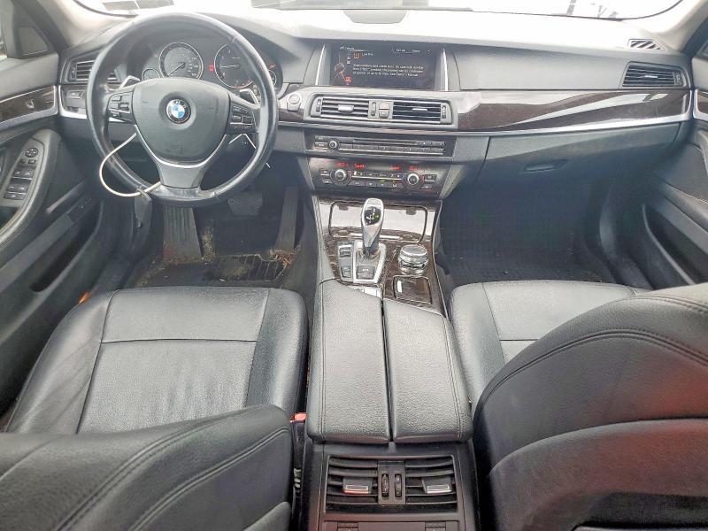 Photo 8 from auction – 2016 BMW 528 with VIN WBA5A7C50GG145721