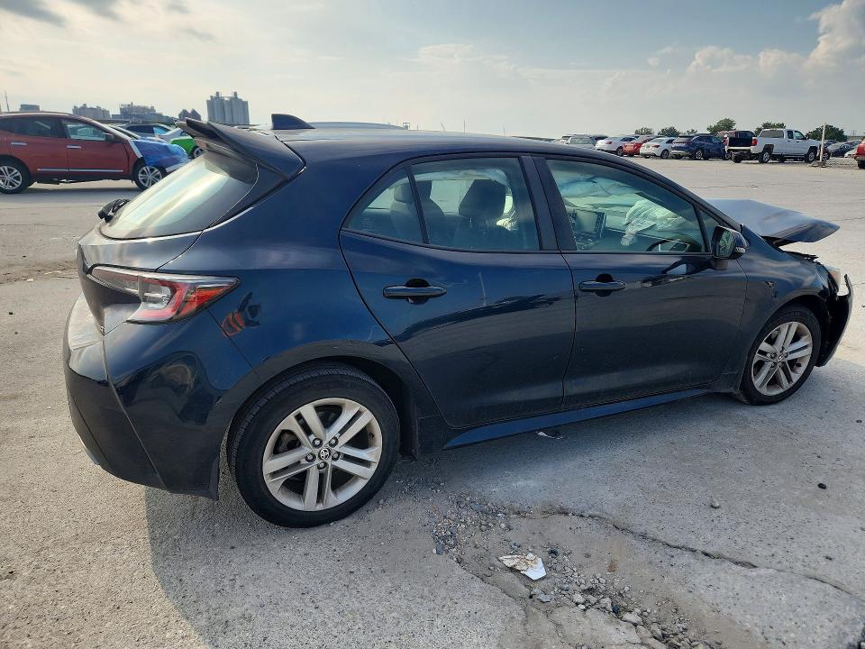 Photo 3 from auction – 2021 TOYOTA COROLLA HATCHBACK with VIN JTND4MBE1M3142573