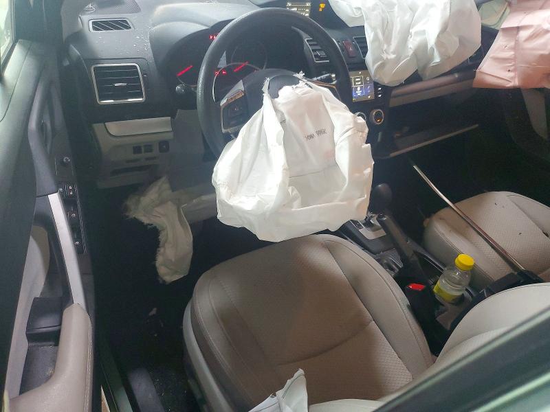 Photo 8 from auction – 2016 SUBARU FORESTER with VIN JF2SJADC2GH401952