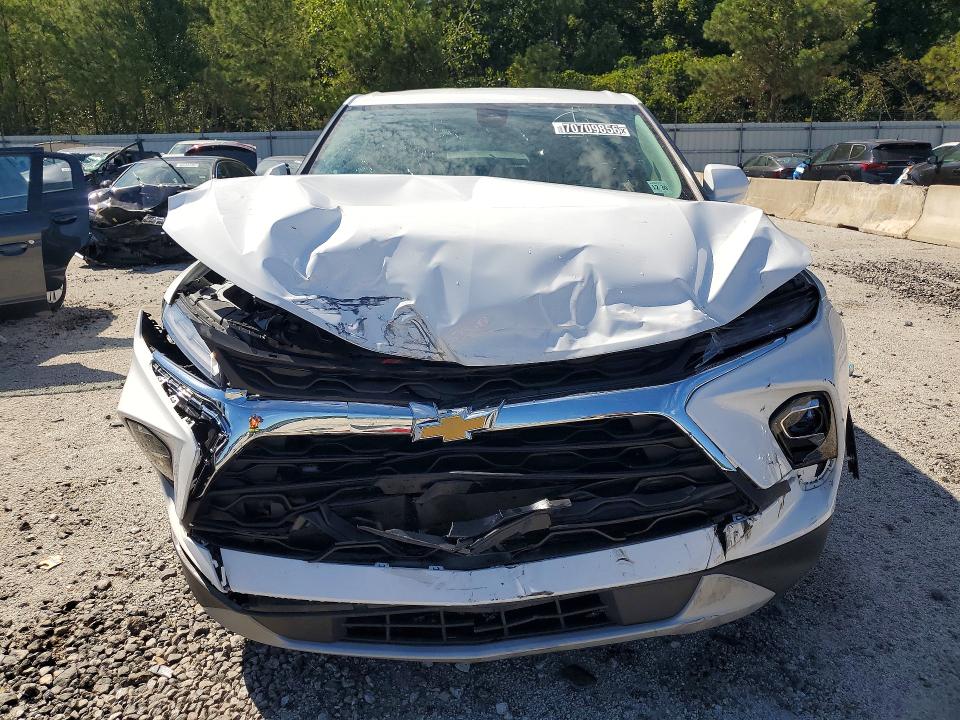 Photo 5 from auction – 2026 CHEVROLET BLAZER with VIN 3GNKBHR47TS144169