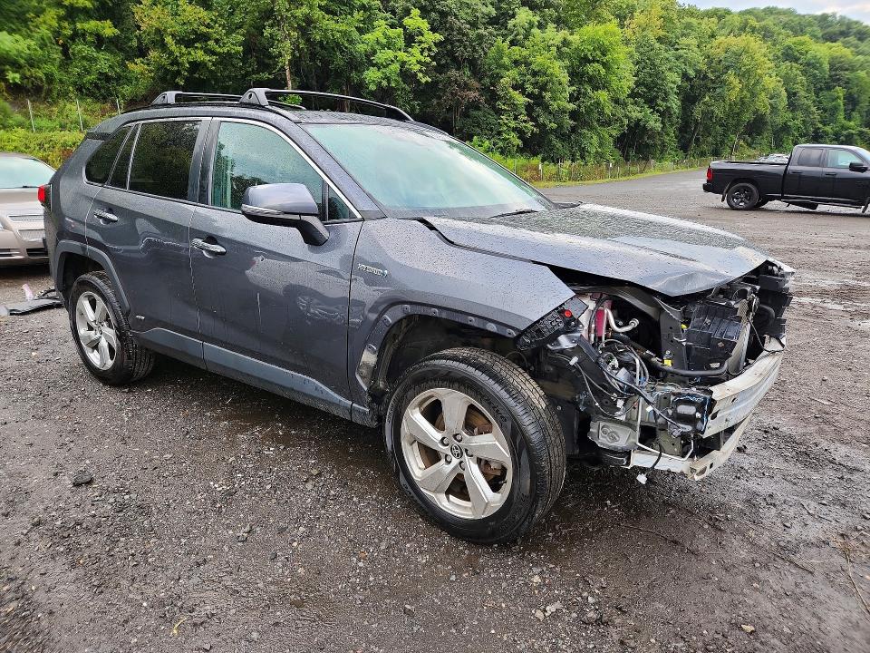 صورة رقم 4 من المزاد - 2021 TOYOTA RAV4 مع VIN 4T3D6RFV4MU033253