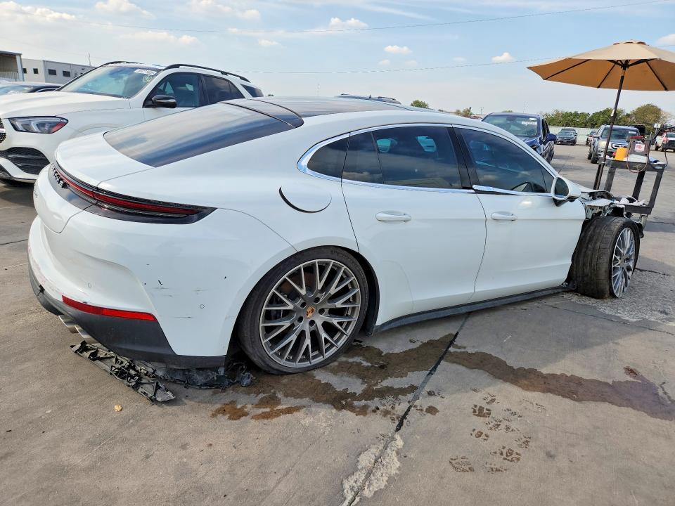 Foto 3 de la subasta – 2025 PORSCHE PANAMERA con VIN WP0AA2YA8SL000257