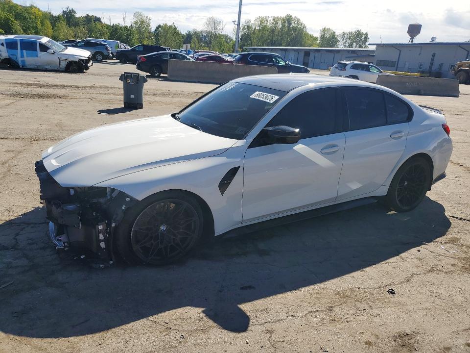 BMW M3 2024 مع رقم تعريف المركبة WBS43AY04RFT08469 - صورة من المزاد