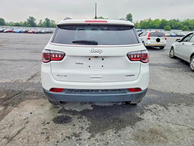 Снимка 6 от търг – 2022 JEEP COMPASS с VIN 3C4NJDFB5NT125931