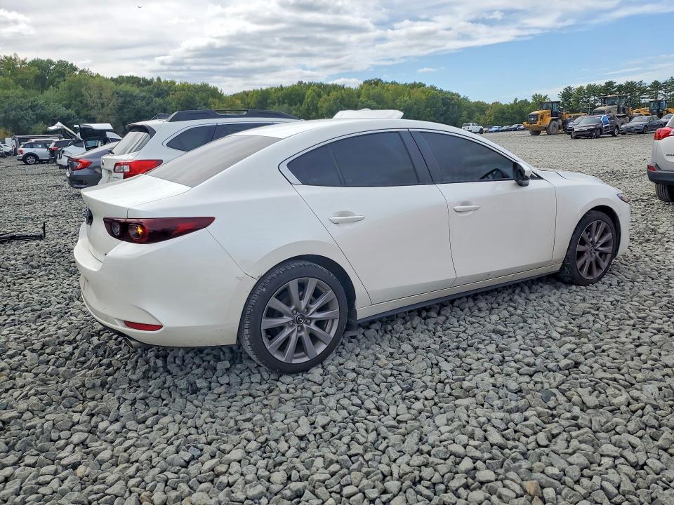 Фото 3 с аукциона – 2023 MAZDA 3 с VIN 3MZBPABM5PM384324