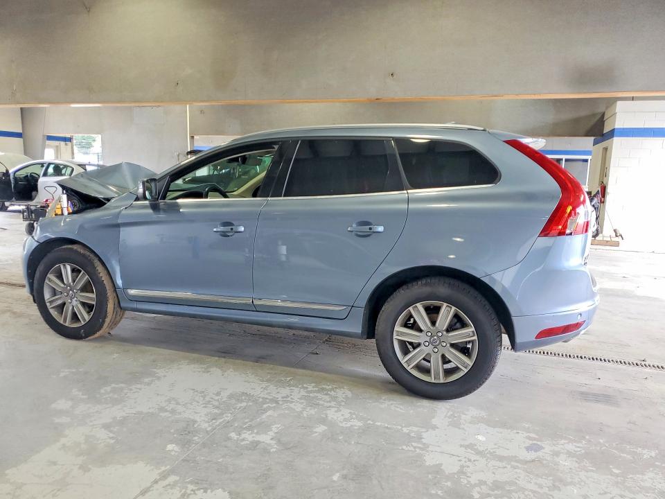 Zdjęcie 2 z aukcji – 2017 VOLVO XC60 z VIN YV440MDU9H2202452